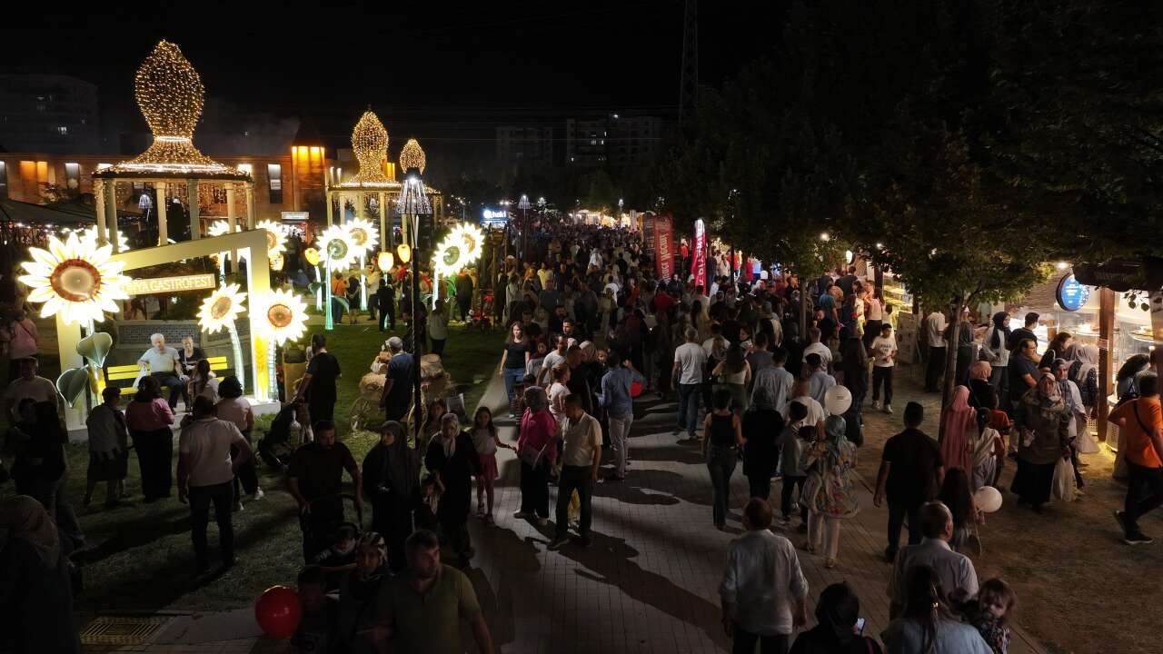 Türkiye'nin ağzını tatlandıran festival Konya'yı coşturdu 10
